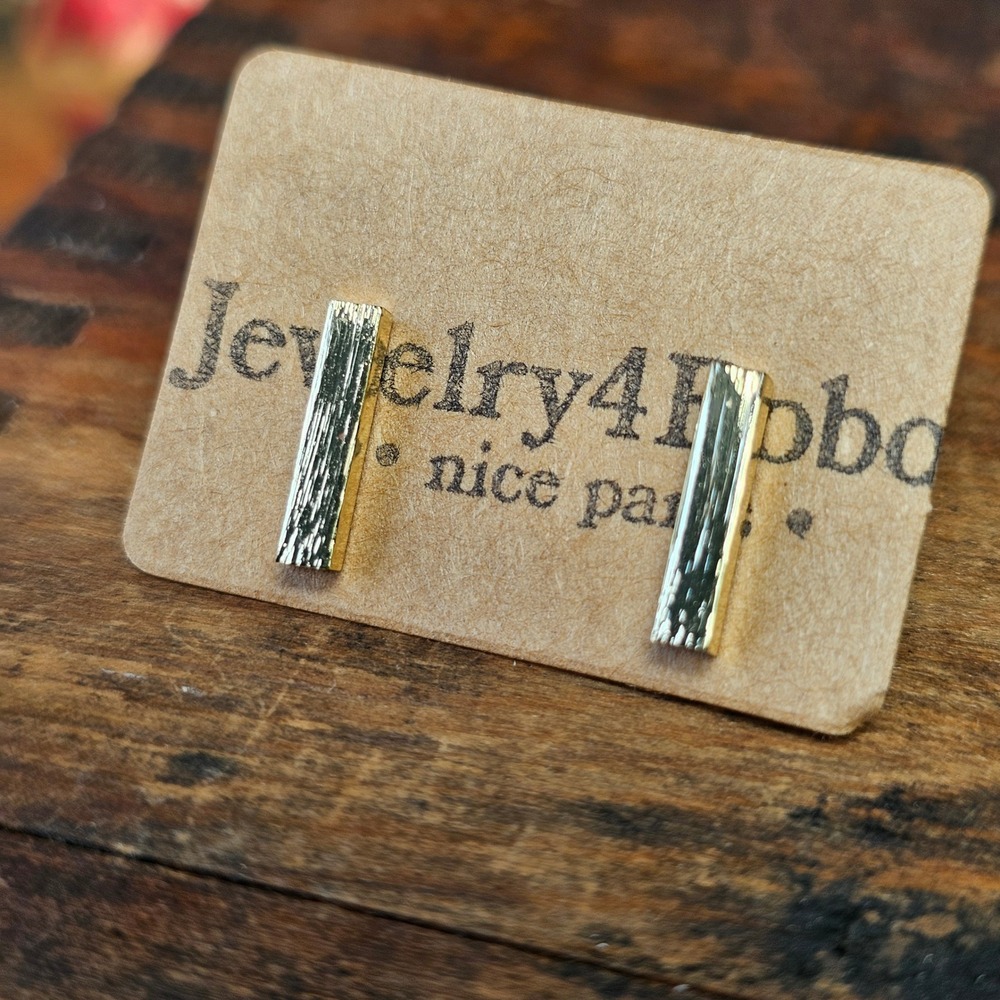 Textured Bar Stud Earrings Women OS Gold Gold Tone Stainless Steel Minimalist